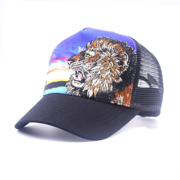 Tilgomedal Wild Animal Farm Trucker Hat, Square Embroidered Badge With Savannah Sunset Landscape Print, Nylon Mesh Back Plastic Snapback Cap For Farm Animal Streetwear Fans