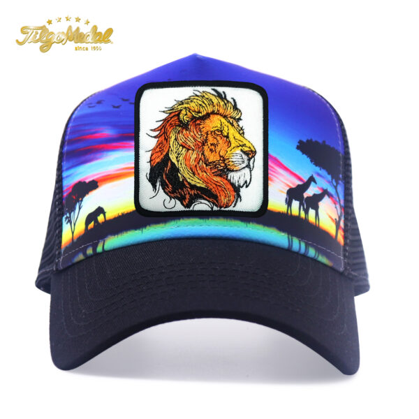 Tilgomedal Wild Animal Farm Trucker Hat, Square Embroidered Badge With Savannah Sunset Landscape Print, Nylon Mesh Back Plastic Snapback Cap For Farm Animal Streetwear Fans