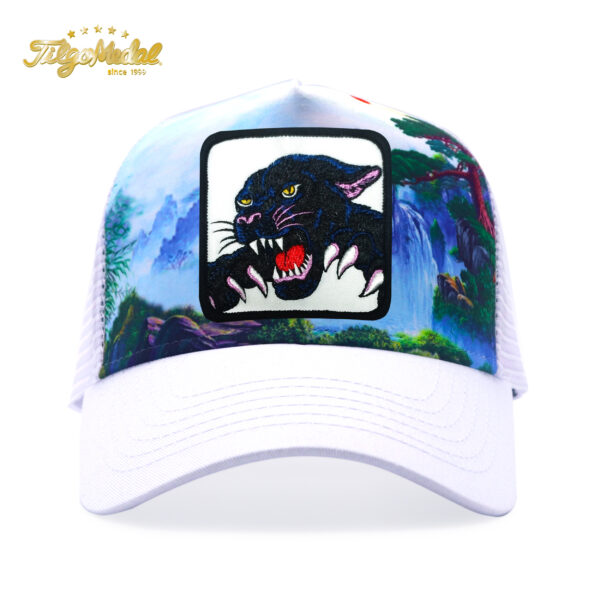 Tilgomedal Wild Animal Farm Trucker Hat, Square Embroidered Badge With Savannah Sunset Landscape Print, Nylon Mesh Back Plastic Snapback Cap For Farm Animal Streetwear Fans