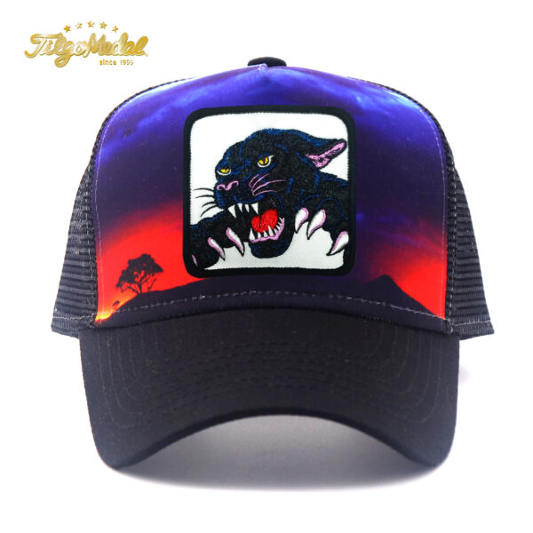 Tilgomedal Wild Animal Farm Trucker Hat, Square Embroidered Badge With Savannah Sunset Landscape Print, Nylon Mesh Back Plastic Snapback Cap For Farm Animal Streetwear Fans